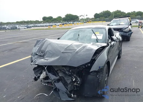 2021 Ford Mustang Gt Premium Fastback z USA, uszkodzony, nr VIN 1FA6P8CF9M5106191